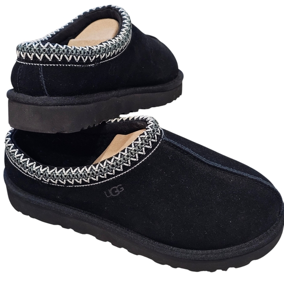 UGG Women's Tasman 5955 Black Size 8, Like New - Picture 7 of 12